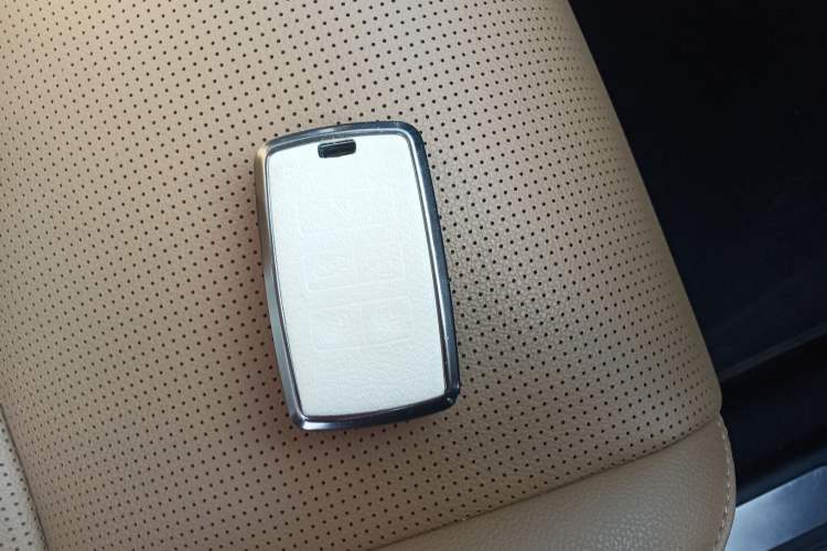 Used Land Rover Discovery Sport 2024 Performance Tech Edition
