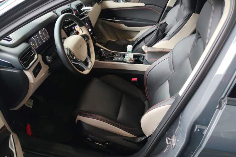 Used Lynk & Co 02 2019 High-Energy Edition 2.0T Automatic Two-Wheel Drive Shine Pro Edition China VI Standard