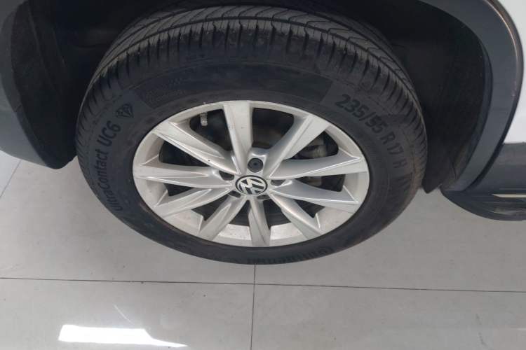 Used Volkswagen Tiguan 2017 300TSI Automatic Two-Wheel Drive Silk Road Luxury Edition
