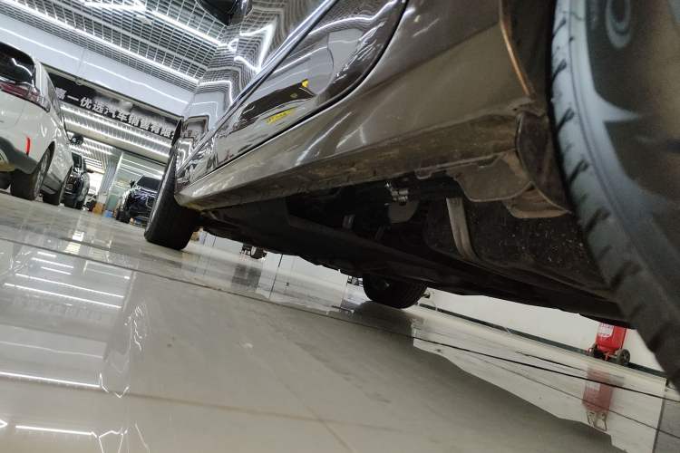 Used Buick GL8 2018 28T Luxury Model China VI Standard