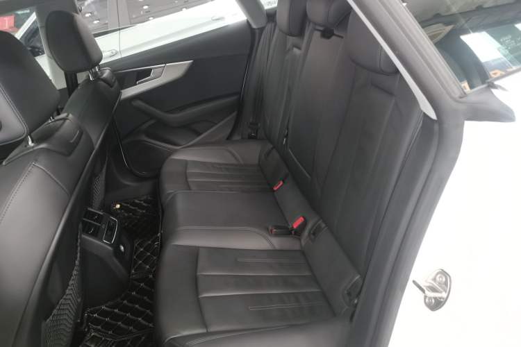 Used Audi A5 2019 Sportback 40 TFSI Fashion Model
