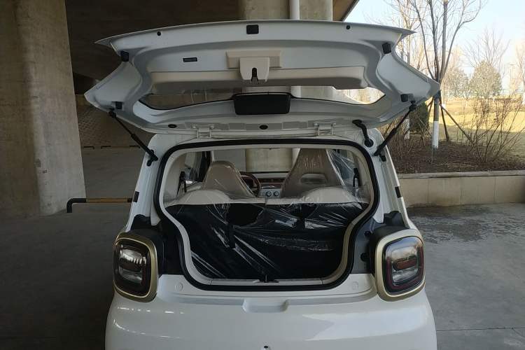 Used Bestune Pony 2025 222km Range Agile Horse