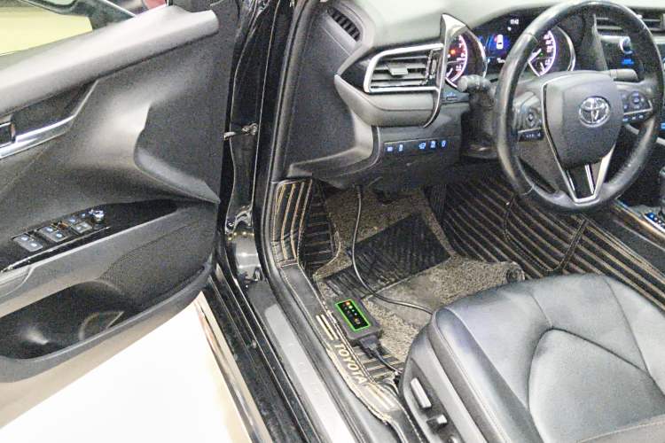 Used Toyota Camry 2019 2.5G Luxury Edition China VI Standard
