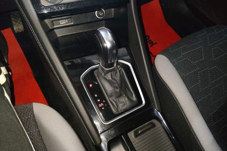 Used Jetta VS5 2022 280TSI Automatic Trend Edition