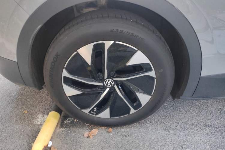 Used Volkswagen ID.4 CROZZ 2025 Pure Edition
