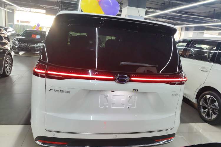 Used GAC Trumpchi Trumpchi E8 2024 Honor Series 2.0L Honor Edition
