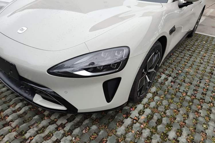 Used Xiaomi Auto SU7 2024 Rear-Drive Long-Range Intelligent Driving Version
