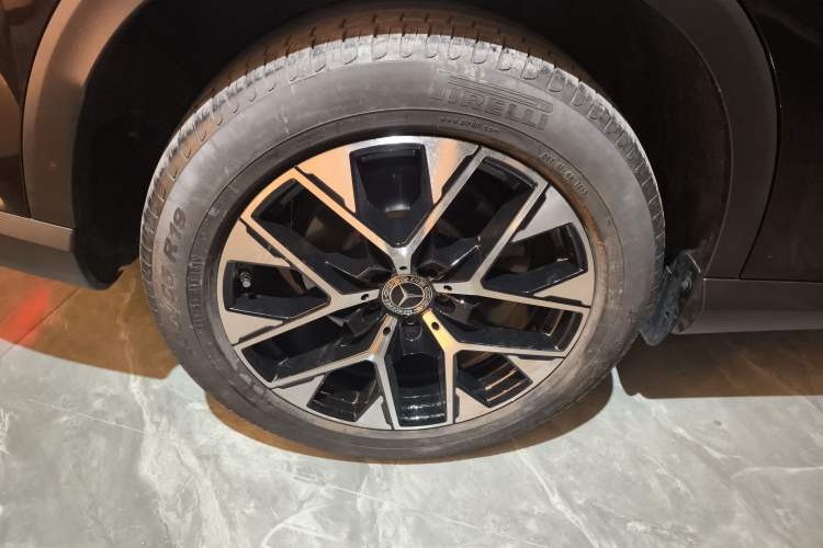 Used Mercedes-Benz GLC 2023 GLC 260 L 4MATIC Dynamic Edition 5-seater