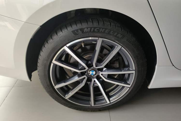 Used BMW 3 Series 2022 Restyled 320Li M Sport Package
