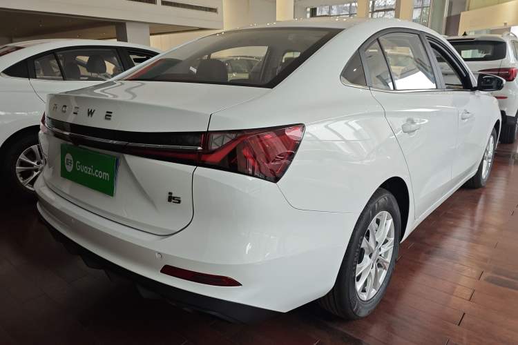 Used Roewe i5 2023 1.5L CVT Luxury Edition
