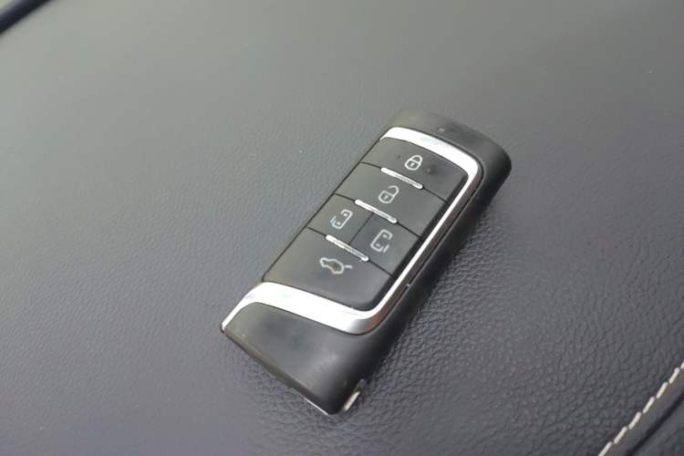 Used GAC Trumpchi M8 2021 Lingxiu Series 390T Deluxe Edition