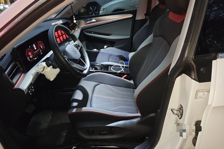 Used Volkswagen Lamando 2023 Lavida L 280TSI DSG Cool & Spicy Edition
