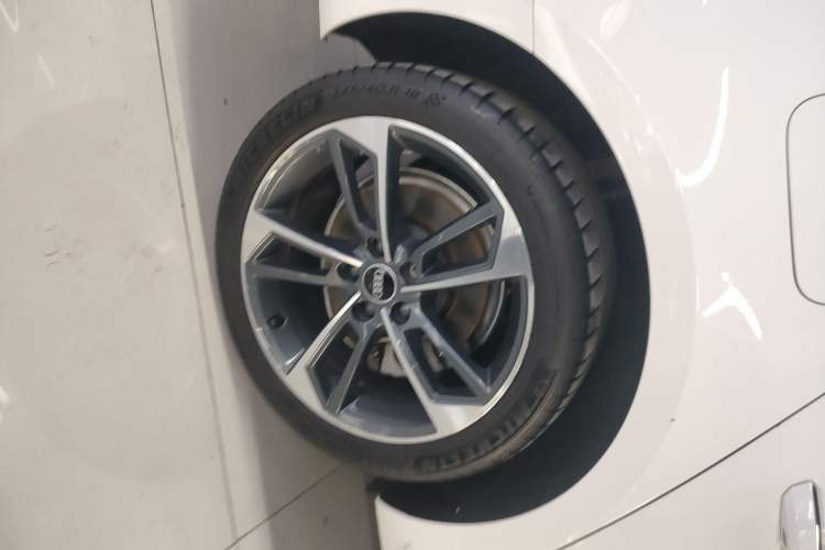 Used Audi A4L 2022 40 TFSI Fashion Dynamic Model
