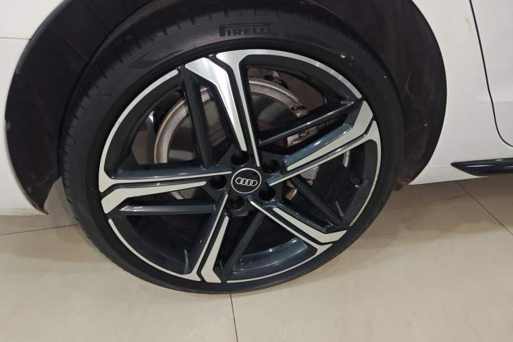 Used Audi A4L 2024 40 TFSI Luxury Dynamic Edition