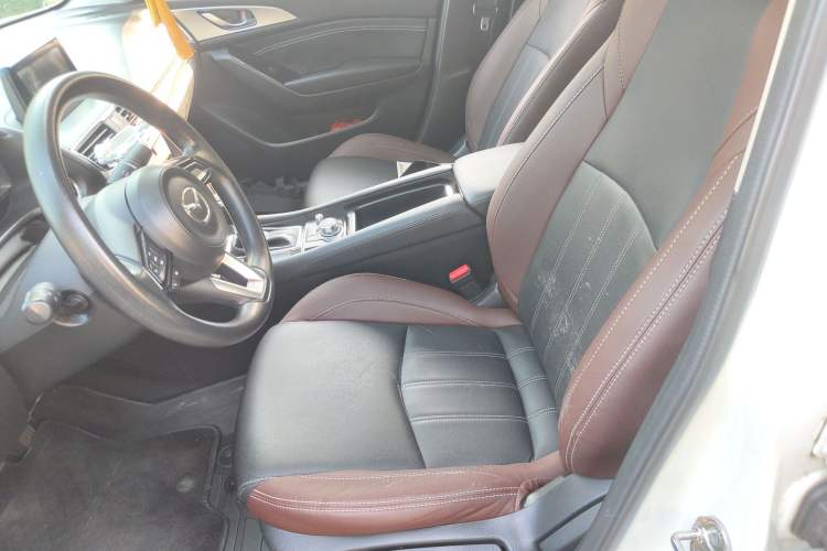 Used Mazda Mazda 3 Axela 2017 Sedan 1.5L Automatic Luxury Model China VI Standard
