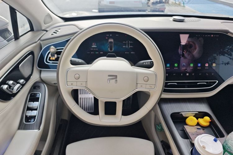 Used  F7 2023 Advanced Pro Edition
