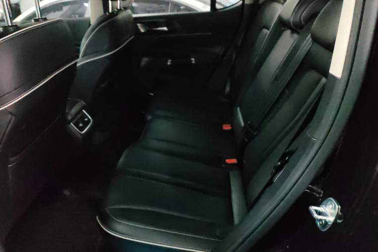 Used Tank 300 2021 City Edition 2.0T—Truly Stylish
