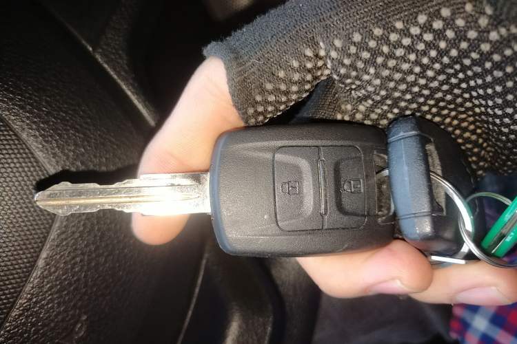 Used Wuling Hongguang V 2022 1.5L Jingqu Edition Electric-Assist LAR
