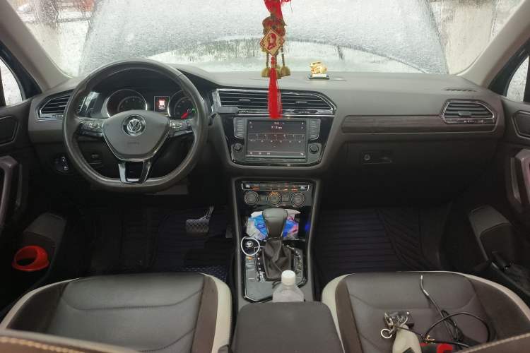 Used Volkswagen Tiguan L 2018 330TSI Automatic Two-Wheel Drive Luxury Edition
