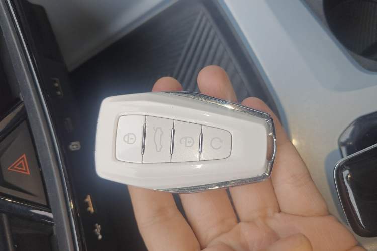 Used Geely Auto Jiajie 2023 Geely Jiaji L 1.5TD DCT Luxury Model
