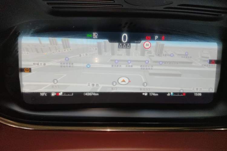 Used Land Rover Range Rover Evoque 2021 Range Rover Velar 249 PS R-Dynamic S Performance Edition
