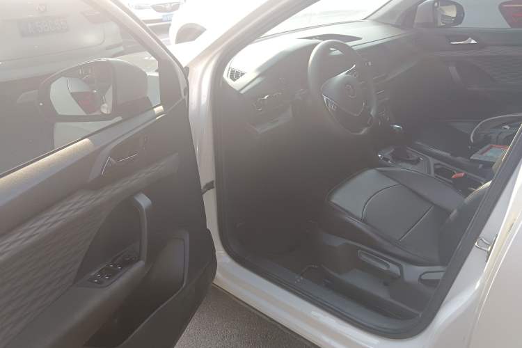 Used Volkswagen Tharu 2021 280TSI Two-Wheel Drive Trend Edition
