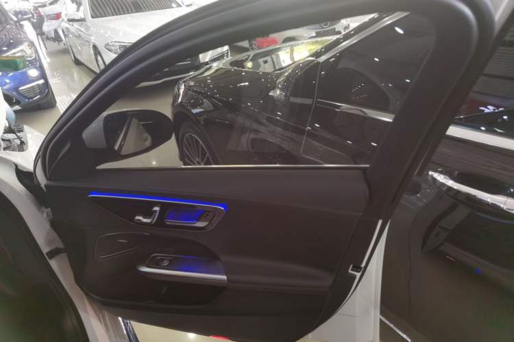 Used Mercedes-Benz C-Class 2024 C 200 L Sport Edition
