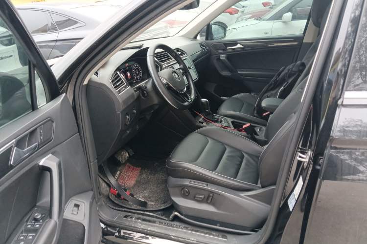 Used Volkswagen Tiguan 2018 330TSI Four-Wheel Drive High-End Model
