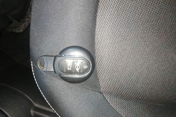 Used  MINI 2014 1.2T ONE+
