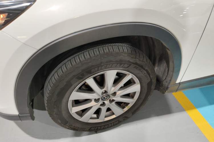 Used Mazda CX-5 2015 2.0L Automatic Two-Wheel Drive Urban Version
