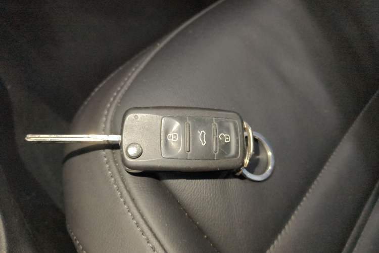 Used Volkswagen Beetle 2014 1.4TSI R-Line
