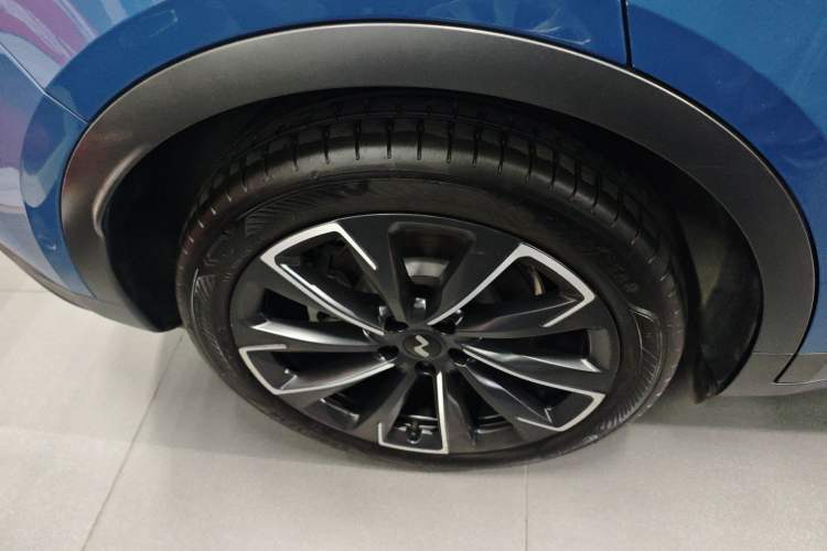 Used ONVO L60 2024 60 kWh All-Wheel Drive
