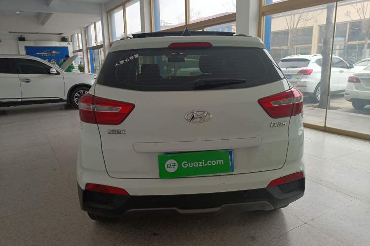 Used Hyundai ix25 2015 1.6L Automatic Two-Wheel Drive Smart GLS Trim
