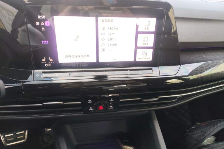 Used Volkswagen Golf 2023 Facelift 280TSI DSG R-Line Lite
