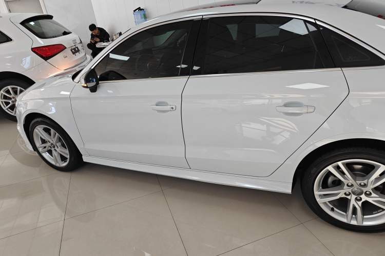 Used Audi A3 2019 Limousine 35 TFSI Fashion Edition China V standard
