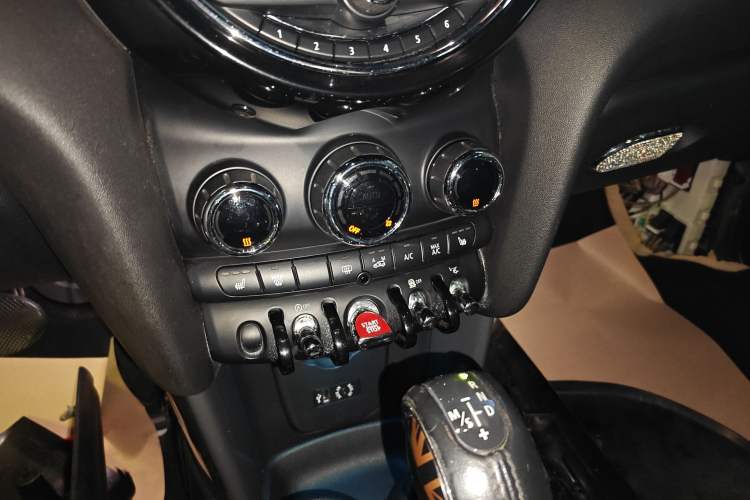 Used  MINI 2014 1.5T COOPER Excitement
