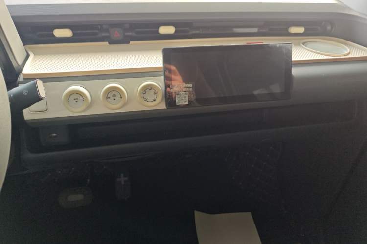 Used Wuling Hongguang MINIEV 2022 GAMEBOY 300km Enthusiast Model with Lithium Iron Phosphate