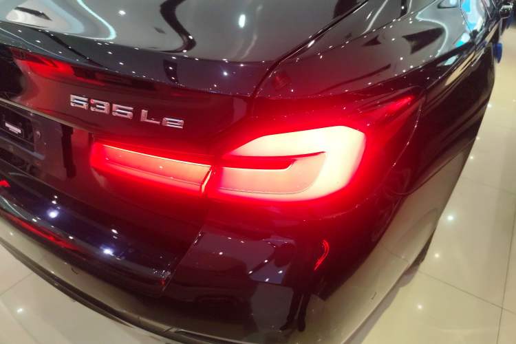 Used BMW 5 Series New Energy 2022 Second Facelift 535Le M Sport Package
