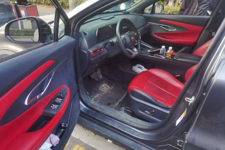 Used Changan UNI-T 2020 1.5T Prestige Version