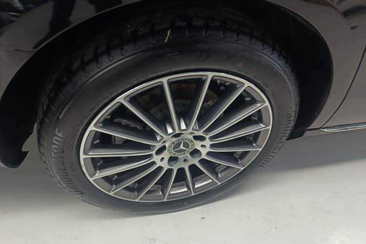 Used Mercedes-Benz E-Class 2022 Second Facelift E 260 L