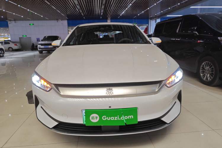 Used BYD Qin PLUS 2021 EV 600KM Flagship Model