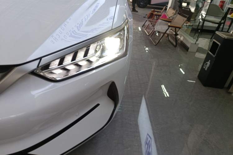 Used BYD Qin PLUS 2023 Champion Edition EV 510KM Beyond Model
