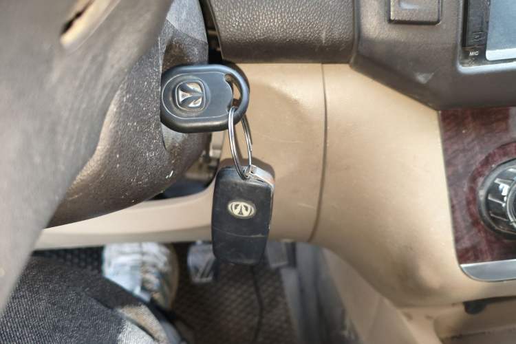 Used BAIC Weiwang M30 2015 1.5L Comfort version DAM15
