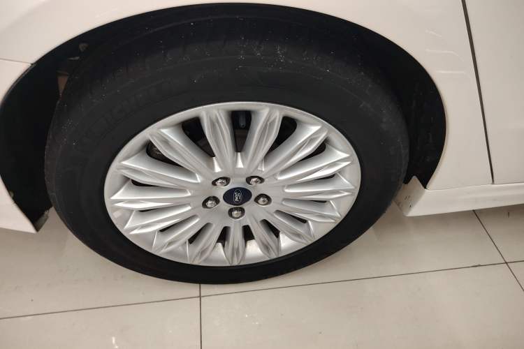 Used Ford Mondeo 2013 2.0L GTDi 200 Luxury Model