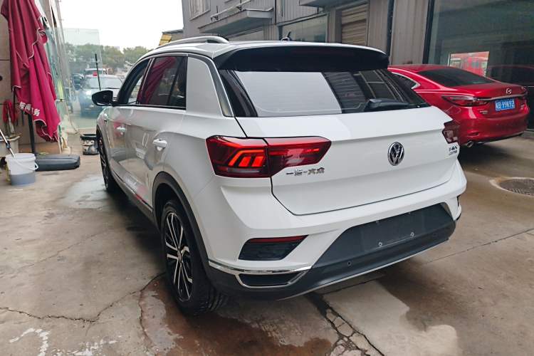 Used Volkswagen T-ROC 2019 280TSI DSG Two-Wheel Drive Comfort Version China VI Standard
