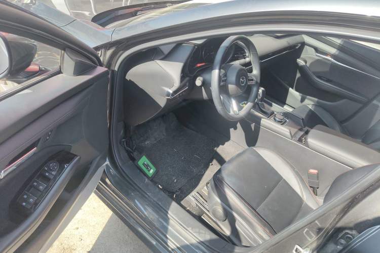 Used Mazda Mazda 3 Axela 2020 2.0L Automatic ZhiXuan Edition