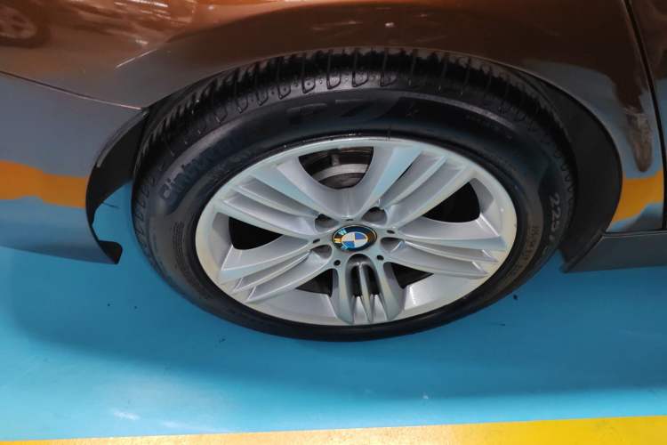 Used BMW 3 Series 2016 320Li Fashion Model
