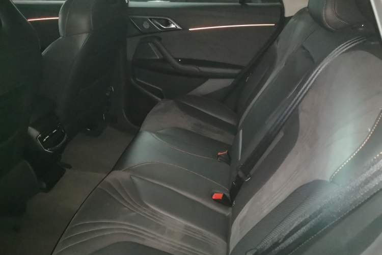 Used Roewe D5X DMH 2024 135 Tech Edition