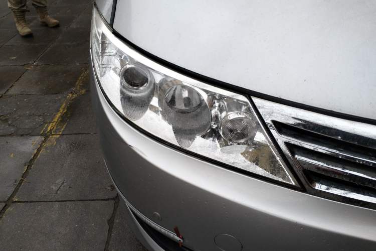 Used BYD M6 2015 2.4L Automatic Luxury Model
