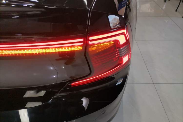 Used Volvo S90 2023 B5 Zhiyi Luxury Edition
